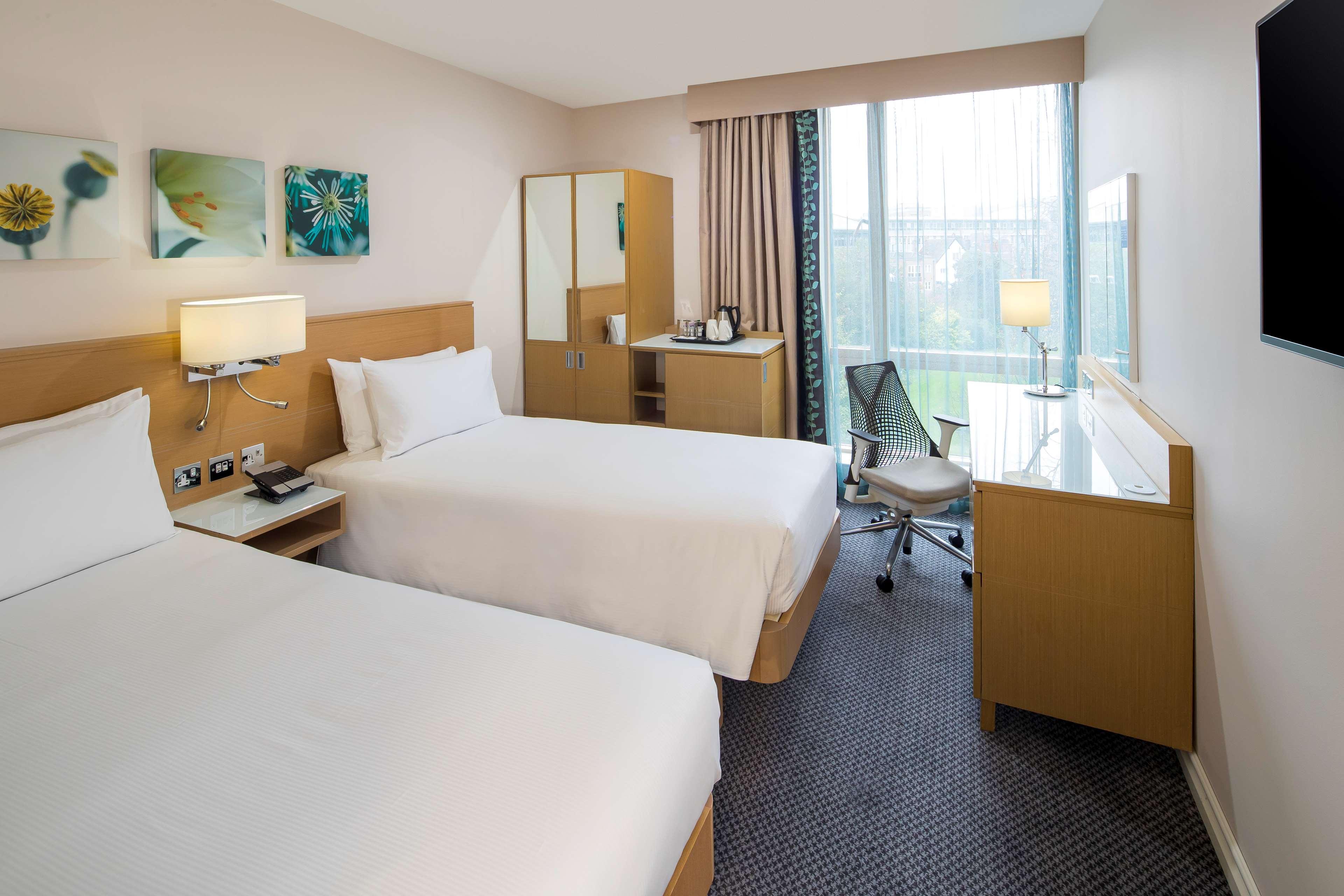 Hilton Garden Inn Bristol City Centre Eksteriør bilde