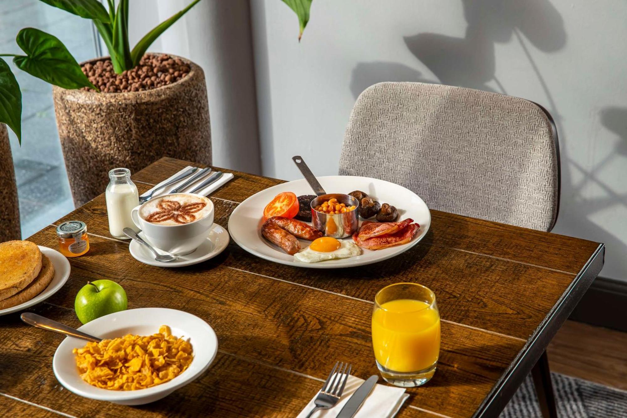 Hilton Garden Inn Bristol City Centre Eksteriør bilde