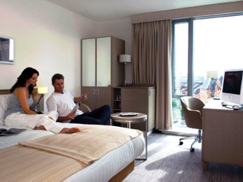 Hilton Garden Inn Bristol City Centre Rom bilde